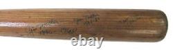 Vintage LEATHERS COMMODORE DICKSON TENN 35 Baseball Bat Multi-Signed 170716