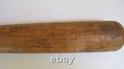 Vintage LEW RIGGS Louisville Slugger Baseball Bat 34.75 -RARE-USED