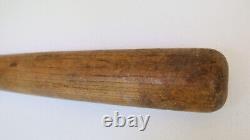 Vintage LEW RIGGS Louisville Slugger Baseball Bat 34.75 -RARE-USED