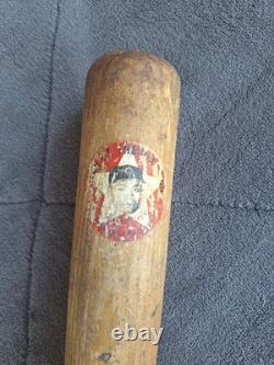 Vintage Larry Doby 32 Decal Baseball Bat Adirondack 282J McLaughlin-Millard Inc