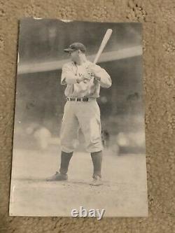 Vintage Lou Gehrig Postcard Unused Rare Standing With Bat Yankees