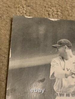 Vintage Lou Gehrig Postcard Unused Rare Standing With Bat Yankees