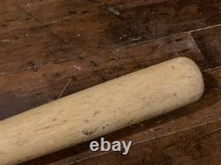 Vintage Louisville Slugger 125 Genuine O16 Roberto Clemente baseball bat, RCR