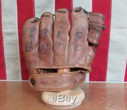 Vintage Louisville Slugger Baseball Bat with MacGregor Glove Red Schoendienst HOF