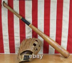 Vintage Louisville Slugger Baseball Bat with MacGregor Glove Roberto Clemente HOF