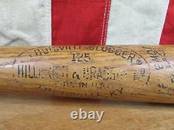 Vintage Louisville Slugger Baseball Bat with MacGregor Glove Roberto Clemente HOF