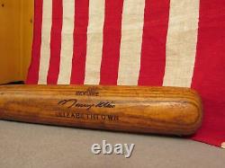 Vintage Louisville Slugger Maury Wils Baseball Bat Elizabethtown College, PA. 35