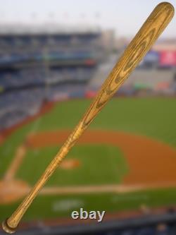 Vintage Louisville Slugger Mickey Mantle Model Bat H&B No DC 6 33.75 1960s Era