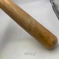 Vintage Louisville Slugger Wood Baseball Bat CHICAGO CUBS H176 33.5