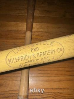 Vintage Louisville Slugger Wooden Oil Tempered Baseball Bat And Pro Washington