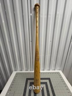 Vintage Mickey Mantle #9 H&B LeagueLeader Baseball Bat Hillerich Bradsby 33