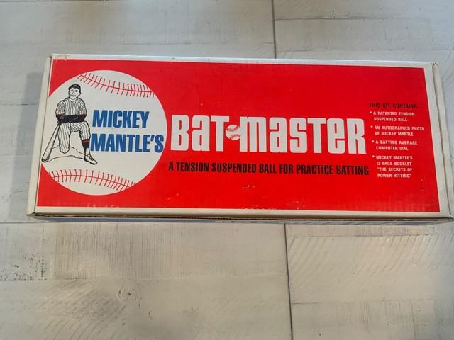 Vintage Mickey Mantle Bat-master Complete Boxed Batting Trainer With Inserts