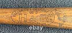 Vintage Mickey Mantle Vintage Hillerich & Bradsby Safe Hit Baseball Bat 33