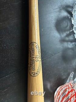 Vintage Minature Louisville Slugger Mini Bat With Mickey Mantle Signature