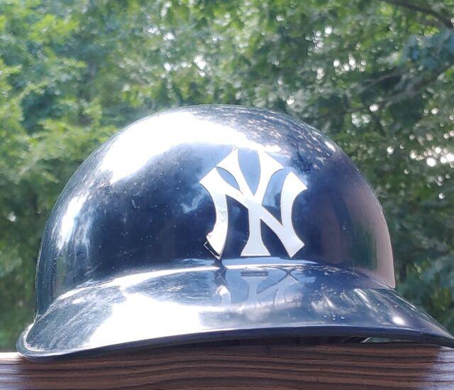 Vintage New York Yankees American Baseball Abc Batting Helmet 7 Flapless Used