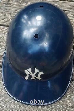 Vintage New York Yankees American Baseball ABC Batting Helmet 7 Flapless Used