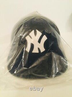 Vintage New York Yankees Authentic Replica Batting Helmet Amer. Baseball Cap Inc