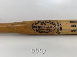 Vintage New York Yankees Game Used Louisville Slugger H29 Fungo Bat