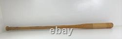 Vintage New York Yankees Game Used Louisville Slugger H29 Fungo Bat