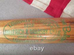 Vintage Pair Louisville Slugger H&B Wood Baseball Bats 125F The Bulger 33/34