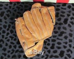 Vintage Pair Mickey Mantle Baseball Bats MacGregor & King Pro with Rawlings Glove