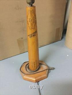 Vintage Richie Ashburn Adirondack Game Used Bat Lamp Philadelphia Phillies HOF