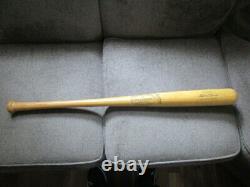 Vintage Roberto Clemente 35 Inch Baseball Bat Barely Used Super Nice