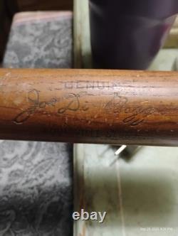 Vintage Souvenir Wood Louisville Slugger Baseball Bat