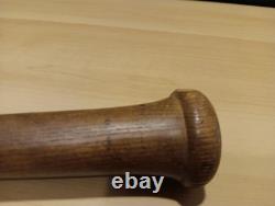 Vintage Spalding 1843 Official Johnny Lindell Model Wooden Baseball Bat 36