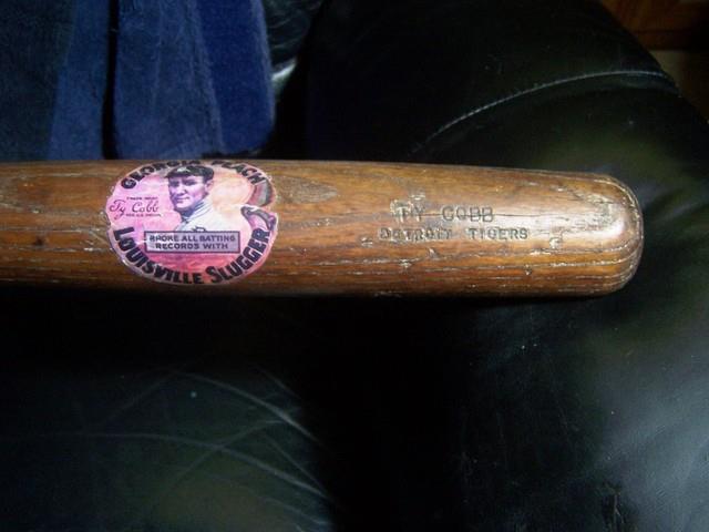 Vintage Ty Cobb Louisville Slugger Basball Bat