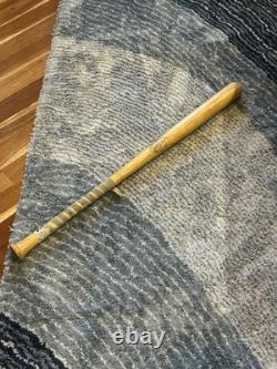 Vintage West-Chester H. B. &D Inc West Chester Bates-Bat Baseball Bat Vintage West-Chester H. B. &D Inc West Chester Bates-Bat Baseball Bat