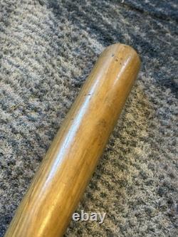 Vintage West-Chester H. B. &D Inc West Chester Bates-Bat Baseball Bat Vintage West-Chester H. B. &D Inc West Chester Bates-Bat Baseball Bat