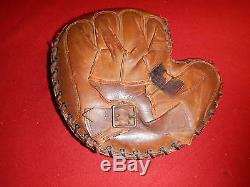Vintage Winchester Store W5 Semi Professional Catchers Mitt Baseball Bat Ball