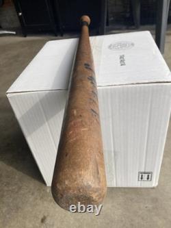 Vintage Winner No. 80 League wooden baseball bat