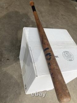 Vintage Winner No. 80 League wooden baseball bat