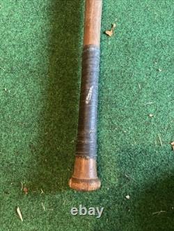 Vintage Wooden Baseball Bat H&B 4 Lone Drive Louisville KY Hillerich Bradsby Co Vintage Wooden Baseball Bat H&B 4 Lone Drive Louisville KY Hillerich Bradsby Co