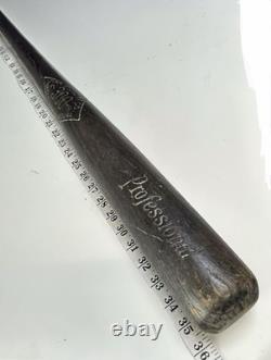 Vintage ZINN BECK BAT CO. Chuck Klein Type 300 Professional Baseball Bat
