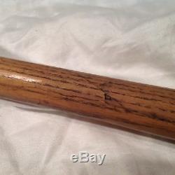 Vintage baseball bat Pee Wee Reese