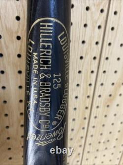 Vintage hillerich bradsby baseball bat 1971 World Champion Babe Ruth Bat RARE Vintage hillerich bradsby baseball bat 1971 World Champion Babe Ruth Bat RARE