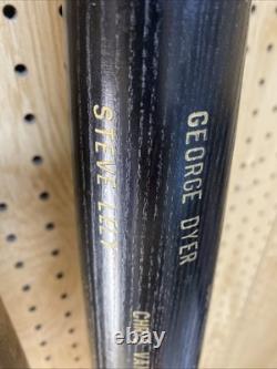 Vintage hillerich bradsby baseball bat 1971 World Champion Babe Ruth Bat RARE Vintage hillerich bradsby baseball bat 1971 World Champion Babe Ruth Bat RARE