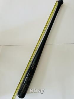 Vntg 1968 National League Champions St Louis Cardinals Team Signed Baseball Bat Vntg 1968 National League Champions St Louis Cardinals Team Signed Baseball Bat