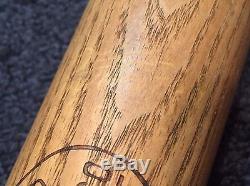 Vtg 1930-40 Joe Cronin Louisville Slugger 125 JC Hillerich Bradsby Baseball Bat