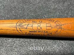 Vtg 1940s 50s Lou Gehrig Hillerich & Bradsby H&B No. 9 Baseball Bat 33 Yankees