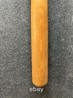 Vtg 1970s Dagoberto Bert Campaneris Louisville Slugger Baseball Bat 34 A's WSC Vtg 1970s Dagoberto Bert Campaneris Louisville Slugger Baseball Bat 34 A's WSC