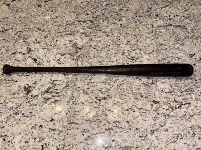 Vtg 1980's Don Mattingly Louisville Slugger 125 Powerized S2 Baseball Bat 34.5