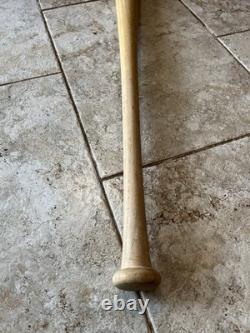 Vtg 1980's Hal McRae Genuine R43 Louisville Slugger Baseball Bat KC Royals NR