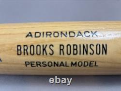Vtg 70s BROOKS ROBINSON Adirondack Personal Model 34 Baseball Bat SIGNED HOF83 Vtg 70s BROOKS ROBINSON Adirondack Personal Model 34 Baseball Bat SIGNED HOF83