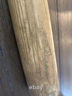 Vtg Henry (hank) Aaron Baseball Bat Louisville Slugger Hillerich & Bradsby Ha2