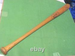 Vtg. Louisville Slugger PER Flame Tempered Personal Model Martin Nelson Bat 33