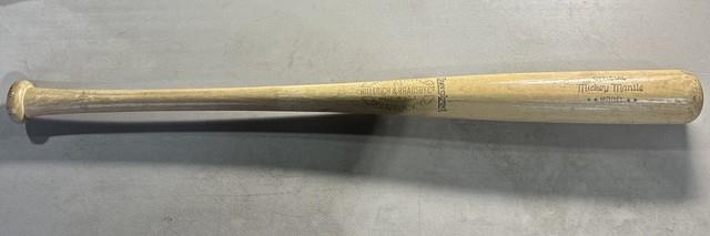 Vtg. Mickey Mantle Hillerich & Bradsby Model 215 Official Baseball Bat. 33